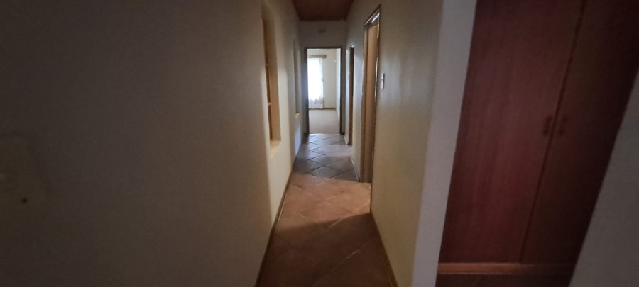 3 Bedroom Property for Sale in Rhodesdene Northern Cape